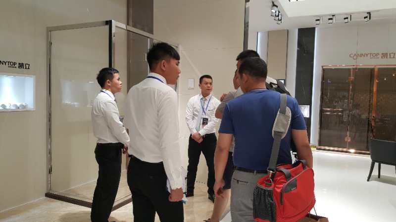 2018上海国际厨卫展热情不减 凯立展馆现场人潮络绎不绝