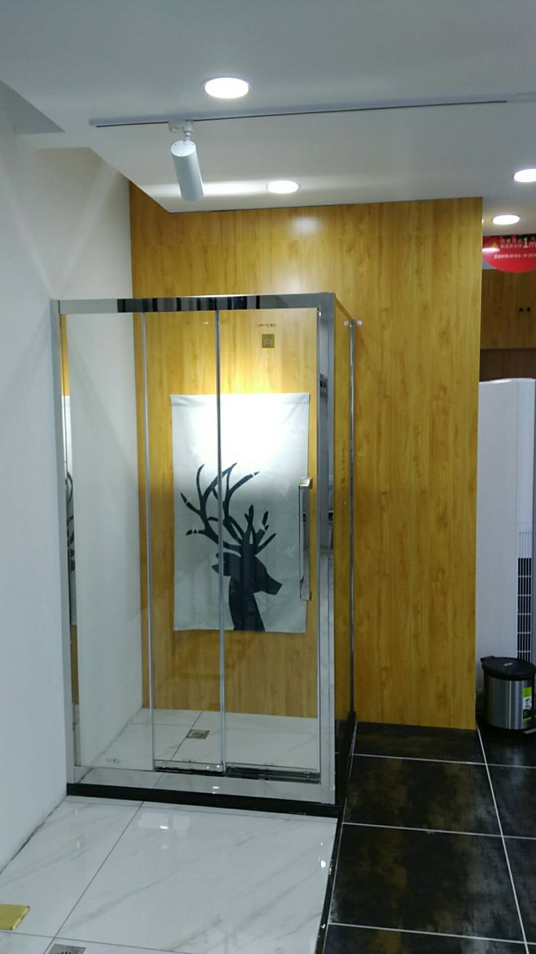 热烈祝贺凯立淋浴房河南安阳欧蓓莎店开业！
